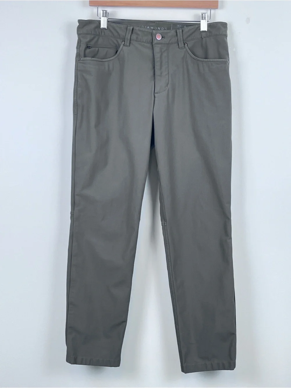7 Diamonds Men's Infinity Performance 4-Way Stretch Chino Pants Size 32; Golf